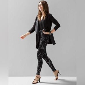WHBM Dew-Drop Print Runway Leggings